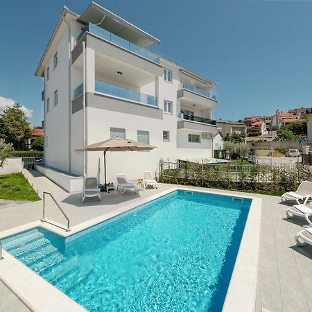 Viras Luxury Holiday Pula Exterior foto